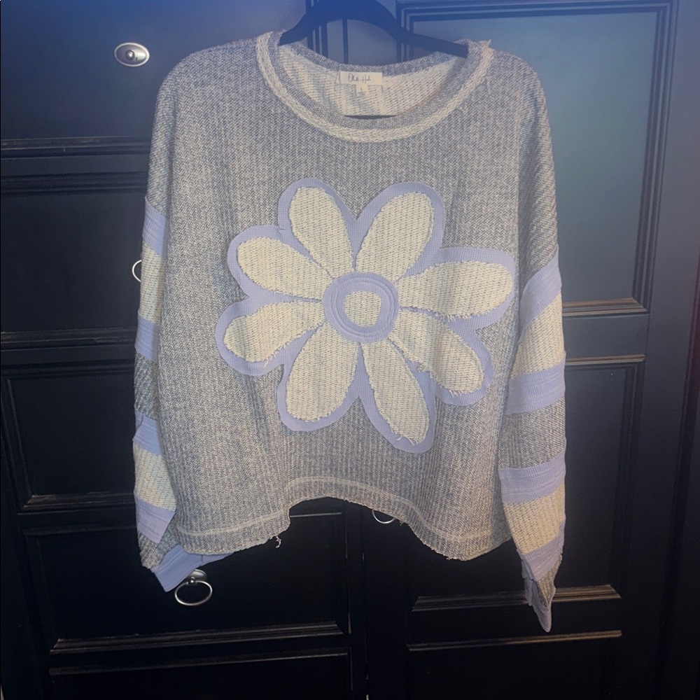 Oli & Hali Gray and Lavender Floral Sweater - Picture 6 of 8